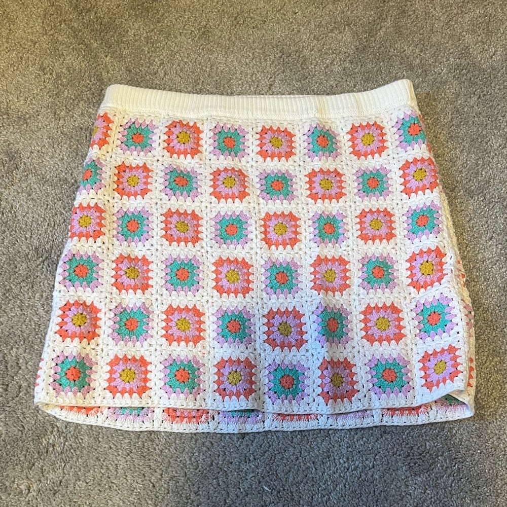 Girls floral crochet pencil skirt size XL